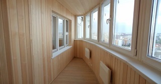Отделка, остекление, утепление балконов в Черемхово от 204 руб. м/2.